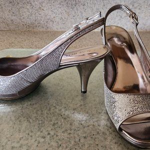 Womens Nine West Sharina Silver Sparkle Dress Shoes Size 7M